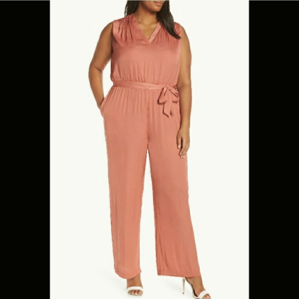 New Vince Camuto Satin Jumpsuit Sleeveless V-Neck